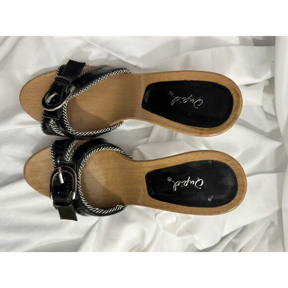 womens 5” Stiletto Heel Patten Black Crock Print Buckle And Studded Size 9 - Picture 5 of 6